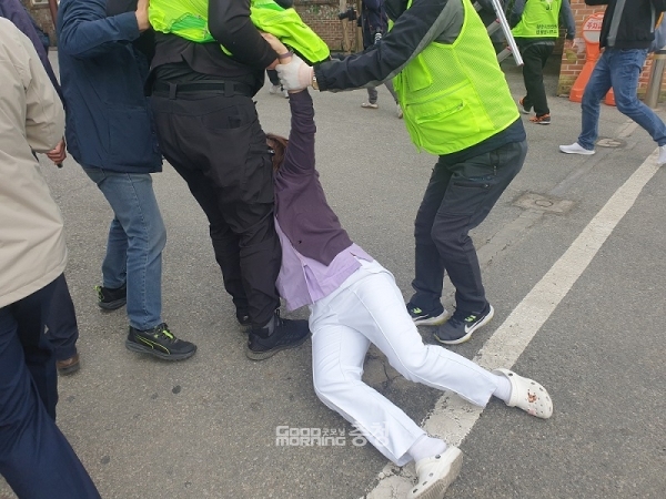 130여명의 환자 입원 중인데 청주병원 강제집행 충격