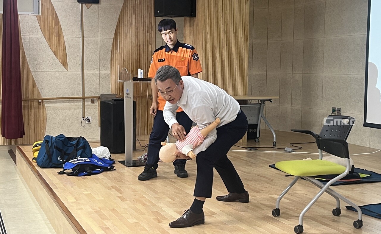세종공공스포츠클럽 직원·지도자, 응급처치 훈련 구슬땀