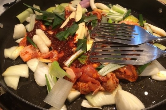 생생정보통 봄철 입맛 깨워라…방배동 일도씨 닭갈비 추천