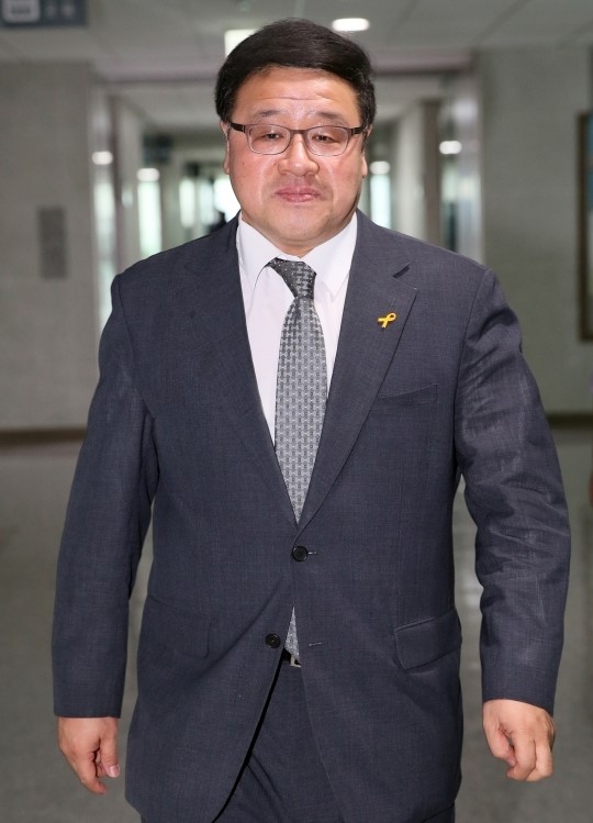 경제수석 내정자, 안종범은 누구?…정통 경제전문가