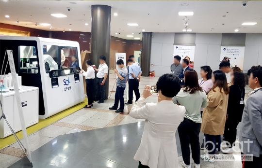 푸드테크로 오피스 상권 공략하는 유통업계