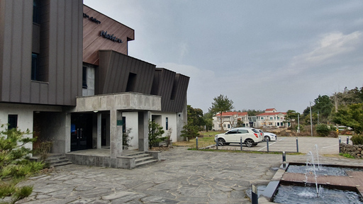 [메트로 트래블] 제주 더 갤러리 펜션, 사부작 사부작…피톤치드 힐링