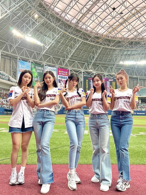 파나소닉, 키움 히어로즈 홈경기서 패밀리 데이 개최…시구·시타도