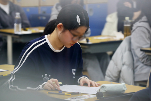 EBS “수능 수학, 9월 모평 기조 유지…다양한 난이도 골고루 출제”