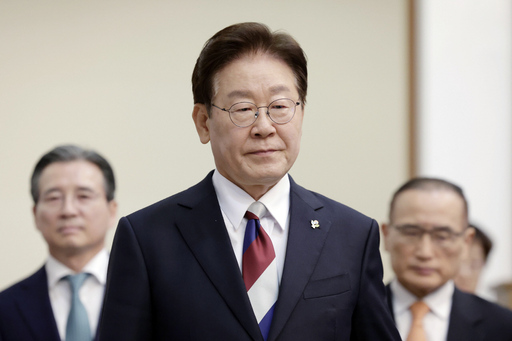 이 대통령, 투표용지 부족 사태에 "선거관리 허점 발생에 큰 유감… 책임 명확히 물어야"