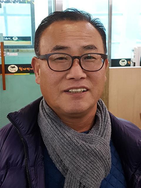 1t 화물차에 장비 장착…주민 위해 제설작업 앞장