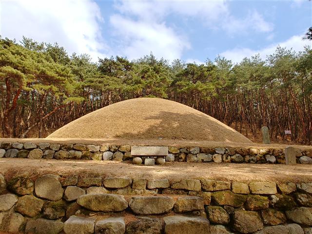 신라의 첫 궁궐 있었다는 자리…지금은 창림사 자리잡아