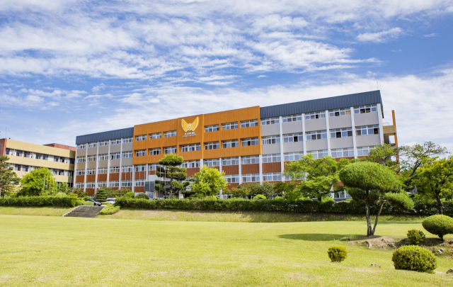 금오공고, 신입생 모집 경쟁률 1.32대1