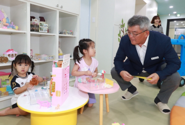 예천군 아이누리 장난감 도서관 인기, 비싼 장난감 비용 부담에서 해방