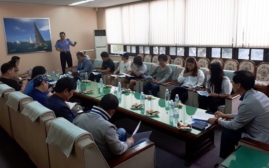 부산해경, 수상레저사업자 대상 안전교육 실시