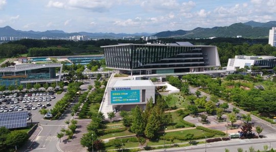 완주군 KB후원 작은도서관 조성사업 선정되어 도서관 조성