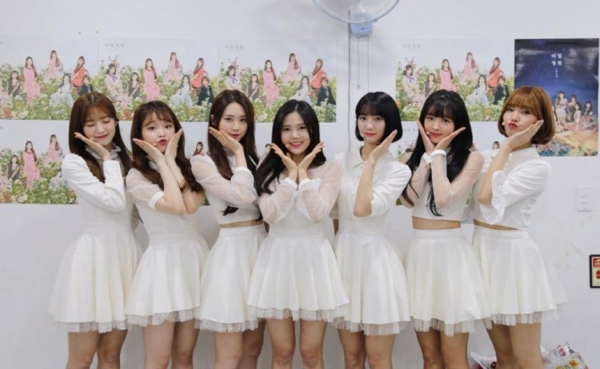 오마이걸, 남심 사로잡는 단체샷…비밀정원으로 돌아온 오마이걸 앞으로도 오마이걸과 함께해요