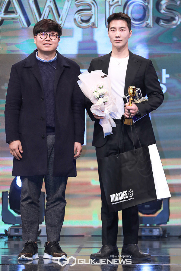 [GJ포토] 모델 리한, 2021 월드크리에이터대상 인플루언서상 수상