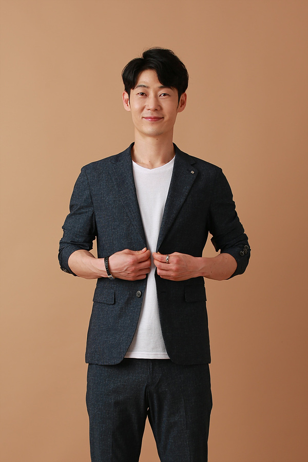 중사 출신 가수 당찬, 두 번째 앨범 히스토리 8일 발매