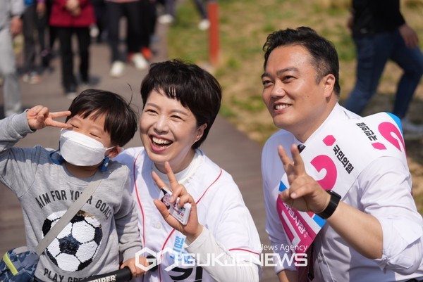 구혁모 국민의힘 화성시장 후보, 김은혜 경기도지사 후보와 정책협약식 열어
