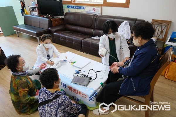 영동군, 산골마을 의료∙문화행복버스 운영 재개