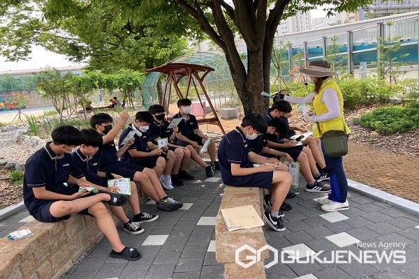 청주 율량중학교, 학교로 찾아가는 숲 교육 실시