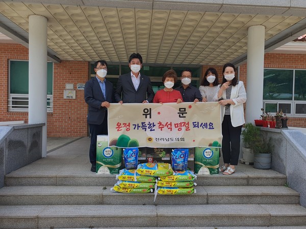 이철 전남도의회 경관위원장, 노인요양시설 위문으로 이웃사랑 실천