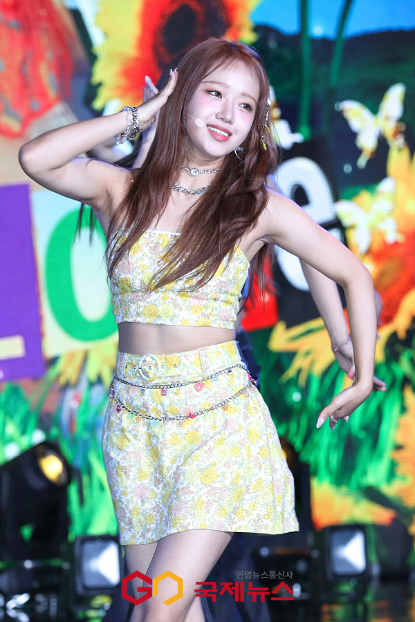 [GJ포토] 최유정, 에너지 넘치는 신곡 무대