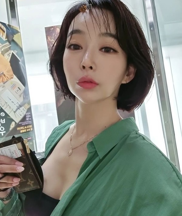 윤희 일침, 영탁과 결혼설·혼전임신설에 뿔났다