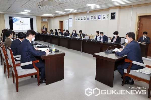 충북교육정책연구소, 교육정책아카데미 개최