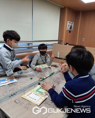 청주 내덕초등학교, 다함더함 다문화 체험학습 실시