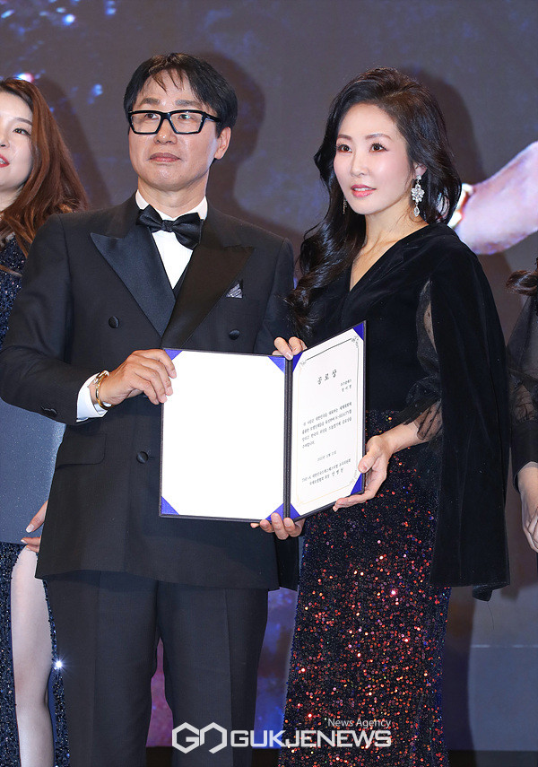[GJ포토] 뮤즈리더스 장서경 조직위원장, 대한민국 드레스페스티벌 공로상 수상