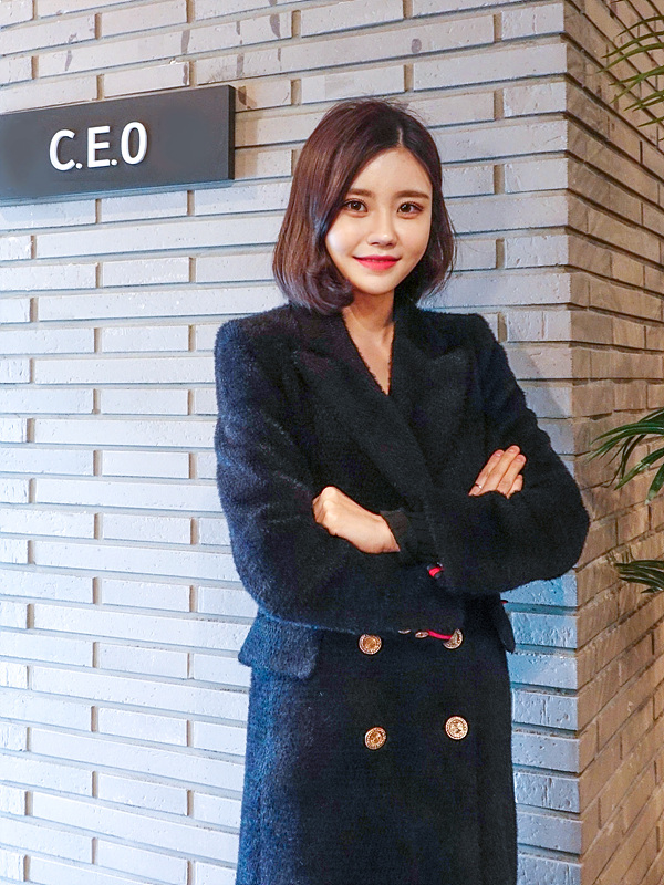 라이브 본격 진출을 위한 영입