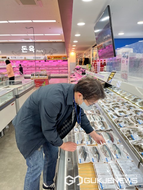 용인시, 지역내 유통 먹거리 500여건 수거 검사