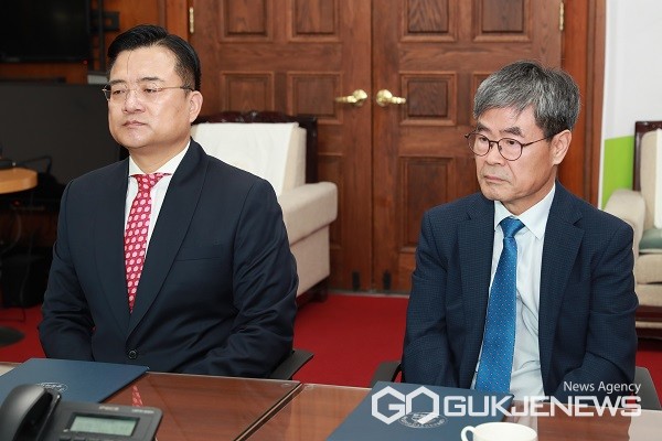 충북도, 황현구 정무특별보좌관, 정초시 정책수석보좌관 임용