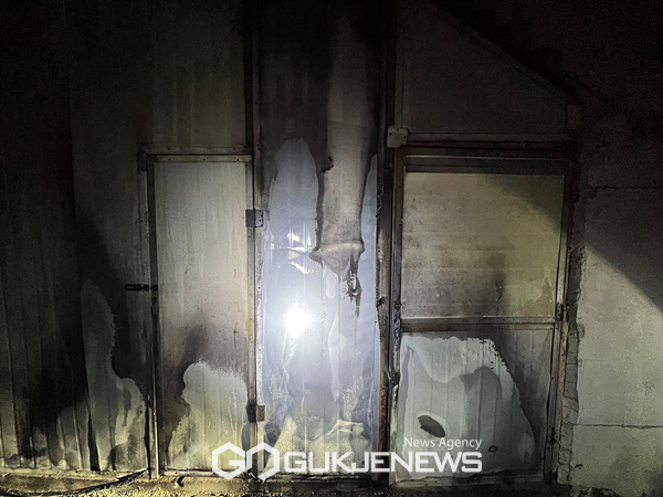 용인 처인구 자동차 공업사 화재…인명피해 없어