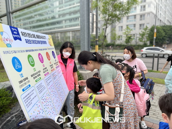 [포토] 우리가 만드는 마을, 배곧...시흥시 어린이들 직접 주민 투표 나서