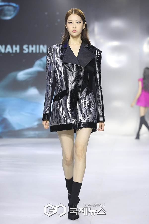 [GJ포토] 2024 S/S 하이서울패션쇼 한나신 (HANNAH SHIN) 패션쇼 모델 심현정①