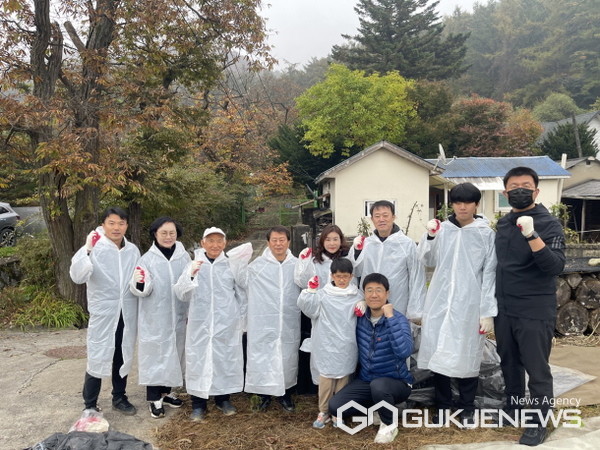 광주시 개신회와 참조은병원, 취약계층 가구에 연탄 기탁 및 배달 실천