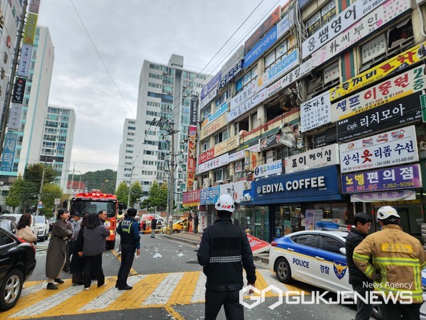 창원 한 식당서 가스폭발 사고...중상 1명-경상 4명 발생