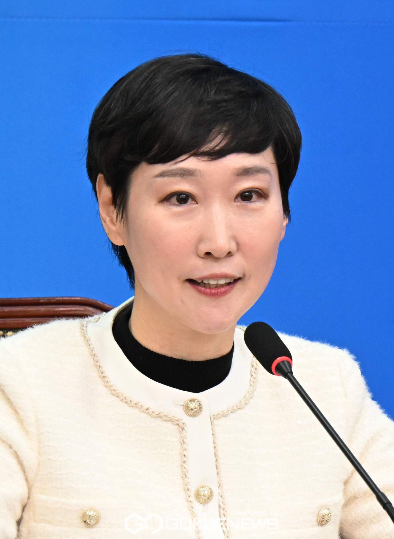 발언하는 이지은 전 총경