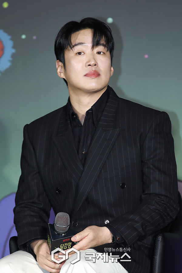 [GJ포토] 배우 안재홍, 댄디한 핸썸가이(넷플릭스 닭강정)