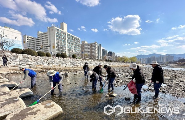 대구시, 민관 230여 명 의기투합 대대적인 환경정화활동 실시