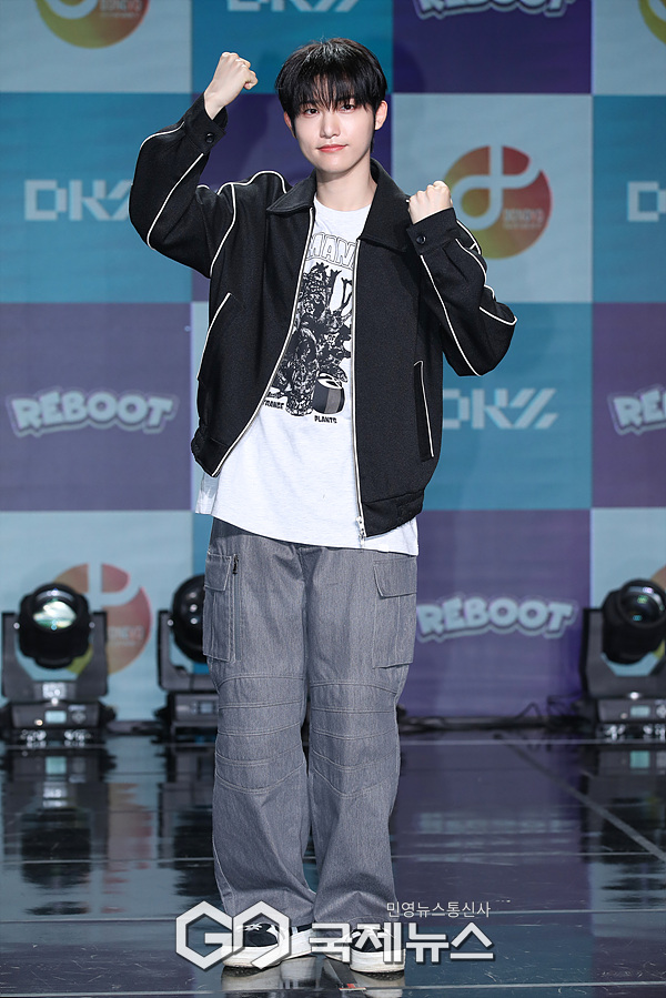 [GJ포토] DKZ 세현, 에너지 넘치는 포즈