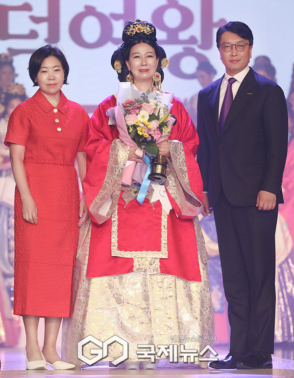 [GJ포토] 박현미, 2024 선덕여왕선발대회 모도리 부문 인기상 수상