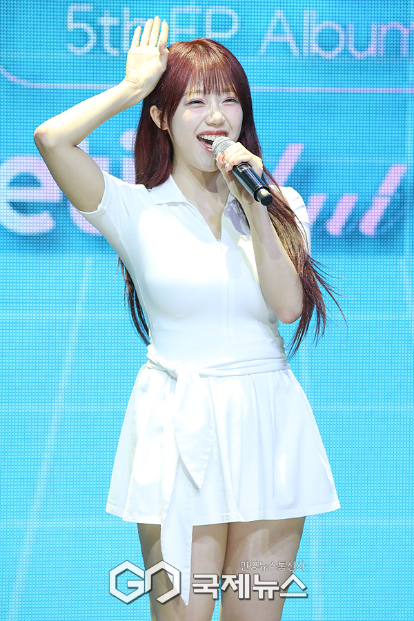 [GJ포토] 인사말 하는 시그니처 지원