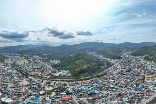 이디야 커피 태백중앙점, 태백시에 장학금 기탁