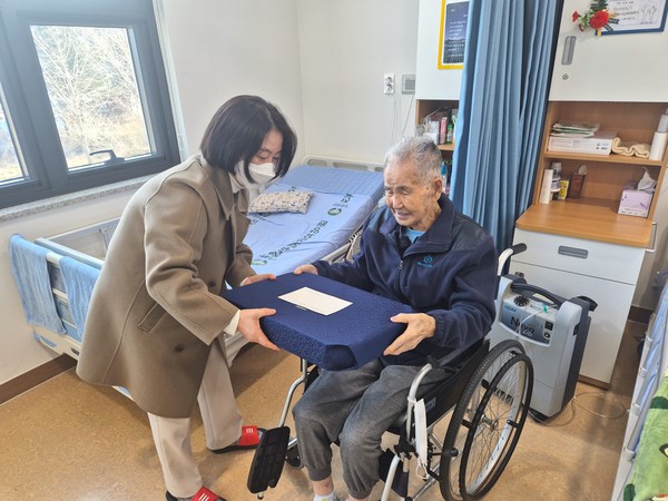 전북서부보훈지청, 설 명절 계기 이석규 애국지사  위문