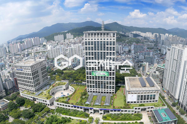 부산시120바로콜센터, 서비스만족 대상 13회 연속 선정