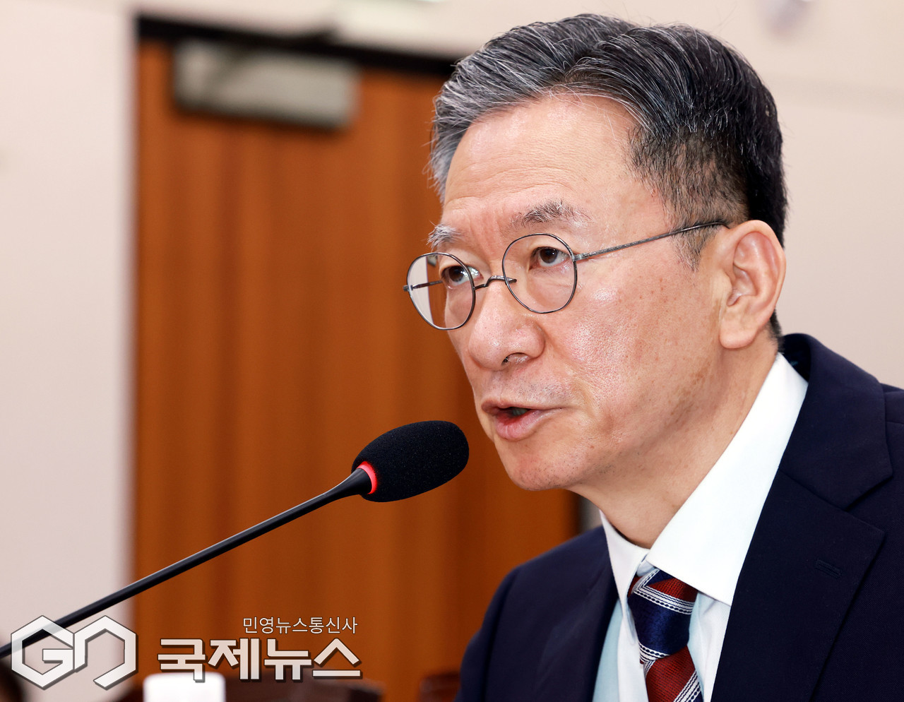 청문회 답변하는 정성호 법무부 장관 후보자