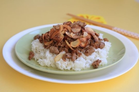 반찬 걱정 뚝~ 야무지게 한 그릇…덮밥