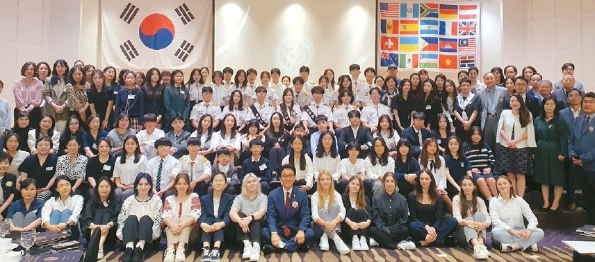캘리포니아서 태어난 화랑 한국서 지부 열고 창립 총회