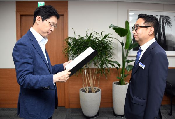 경남도, 개방형 직위인 정보빅데이터담당관에 문충배 전 지디에스컨설팅그룹 부사장 임용
