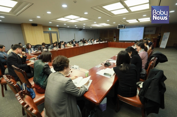 영유아 부모 4명 중 1명 임신·출산·양육 도움받을 곳 없다