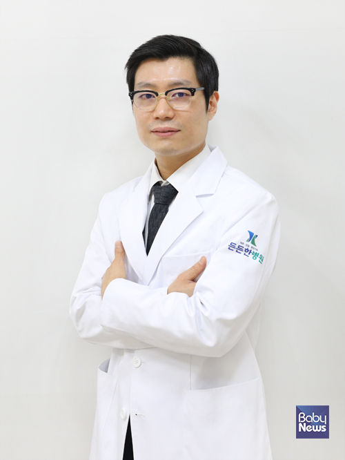 찌릿한 엄지손가락 통증 드퀘르벵병, 정형외과 치료는?